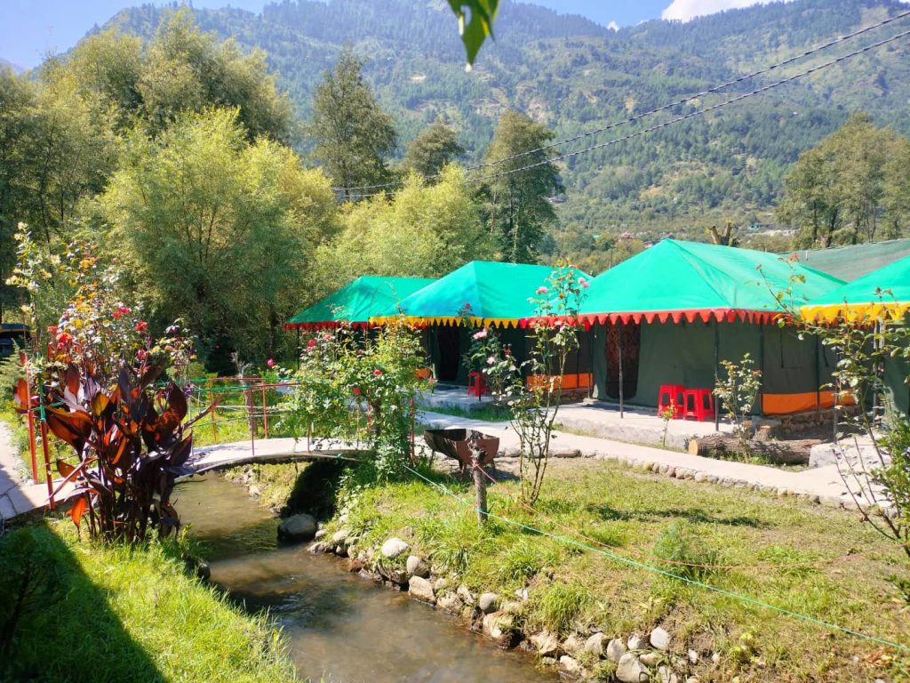 trekking and camping packages in Manali