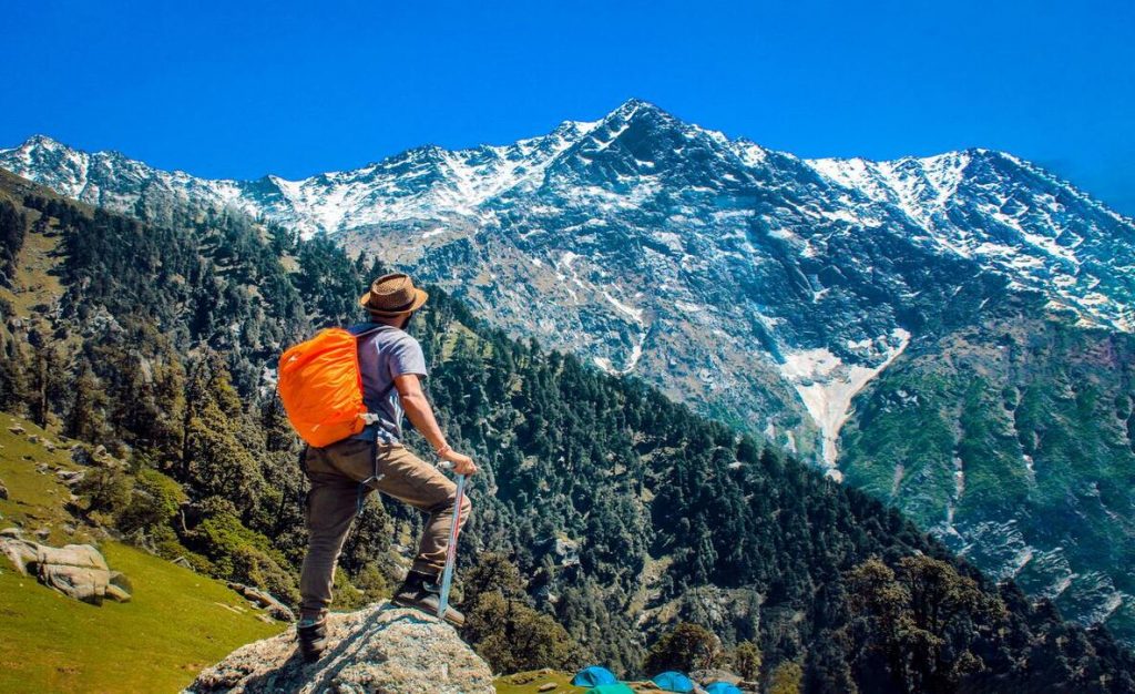 trekking and camping packages in Manali